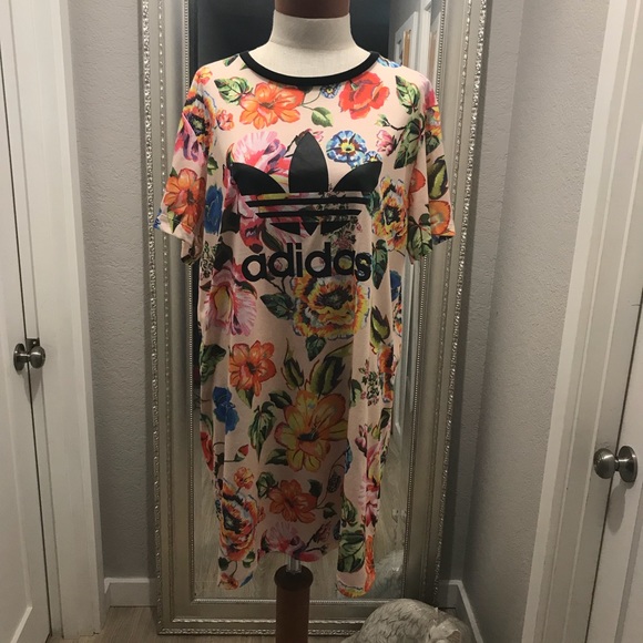 SOLD - Picture 2 of 4